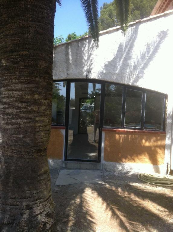 Du Cote De Chez Soi Hotell La Ciotat Rum bild