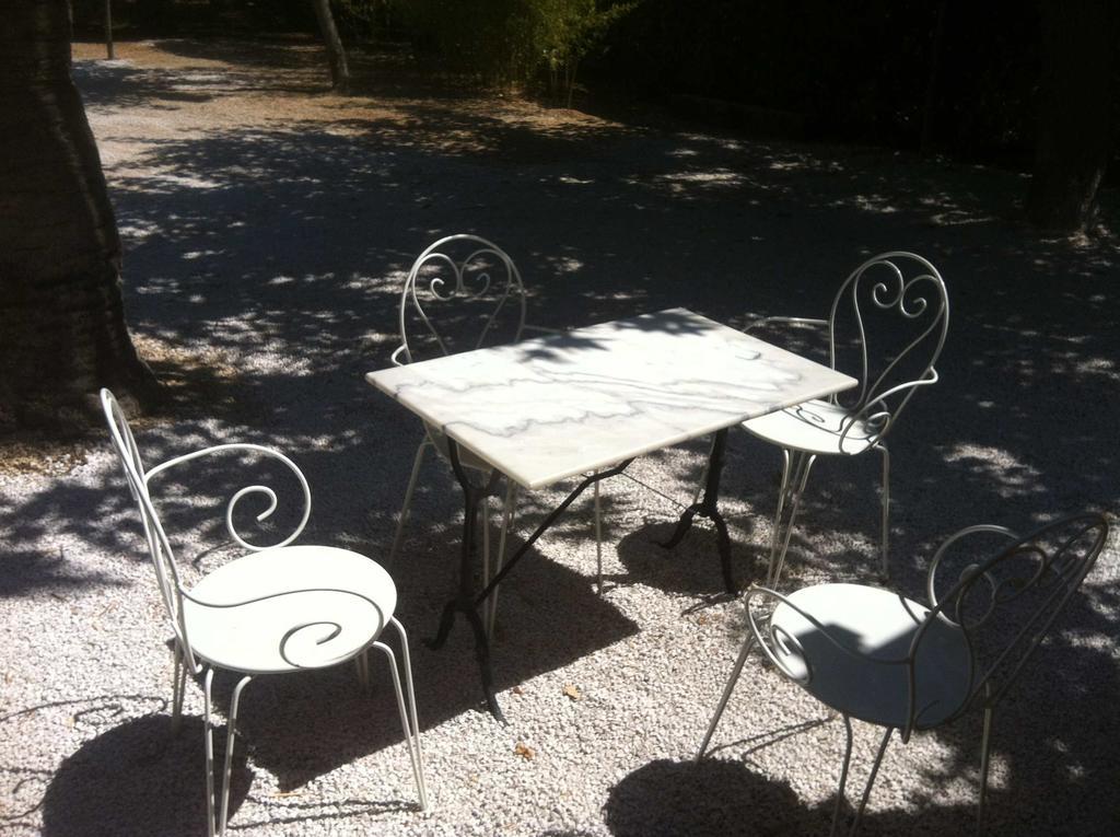 Du Cote De Chez Soi Hotell La Ciotat Rum bild